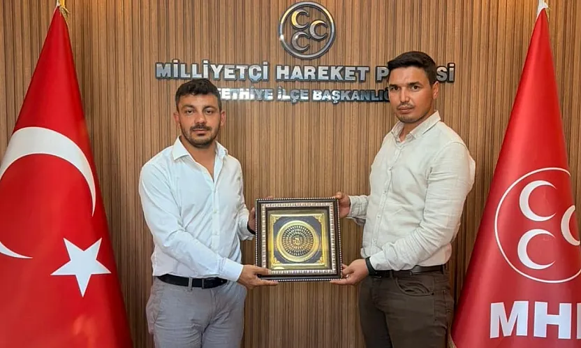 Ülkü Ocakları'ndan MHP Fethiye İlçe Başkanlığı'na Ziyaret