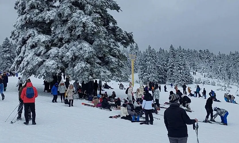 Uludağ'da telesiyej arızası: Mahsur kalan 40 tatilci kurtarıldı