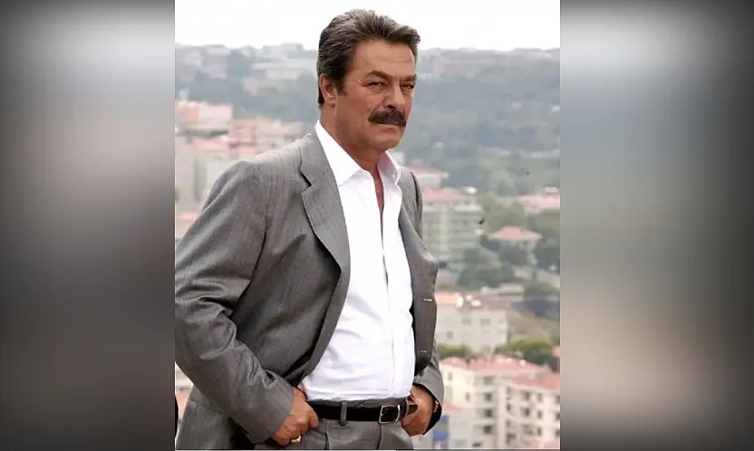 Usta oyuncu Kadir İnanır hayatını kaybetti