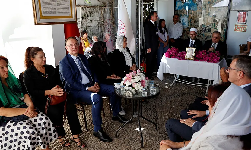 Zeki Müren vefatının 30. yılında Bodrum'da anıldı